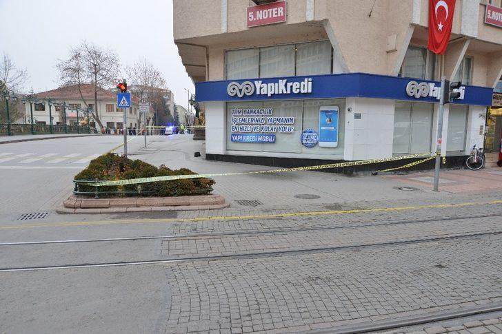 Eskişehir’de şüpheli çanta paniği G2