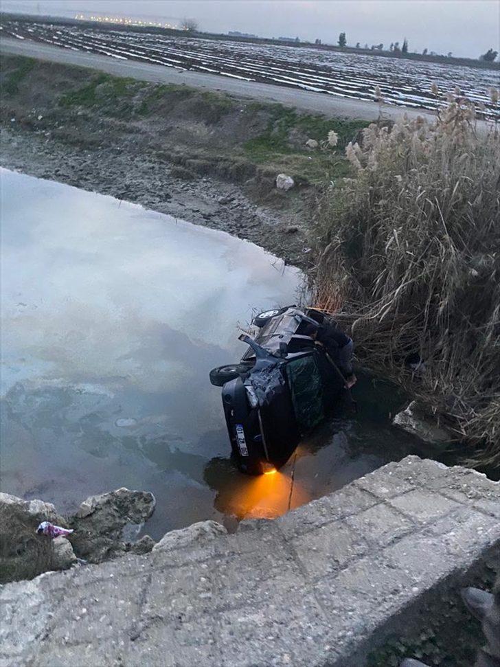 Mersin'de sulama kanalına düşen otomobildeki 5 kişi yaralandı G2