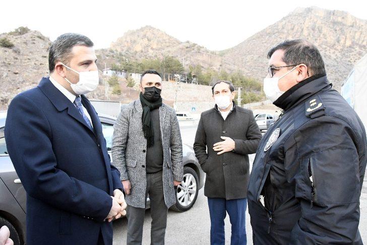 AK Parti’den polis teşkilatına destek ziyareti G3