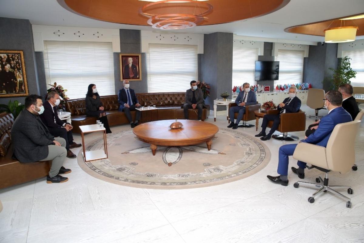 Nil&uuml;fer Belediyesi Elmalı ile kardeş oldu