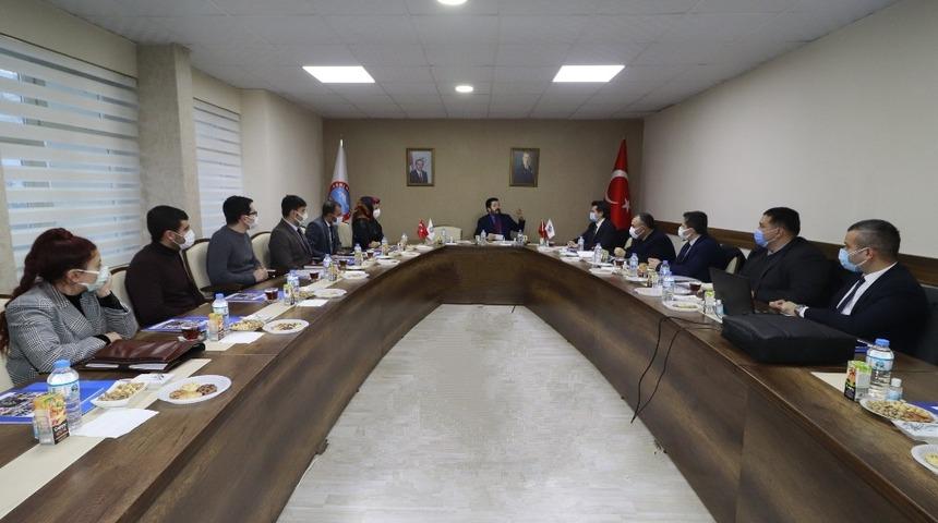 T&uuml;rkiye&rsquo;nin Zirvesi Ağrı Dağı&rsquo;nın Turizm Potansiyelini Geliştirme &ccedil;alışmaları