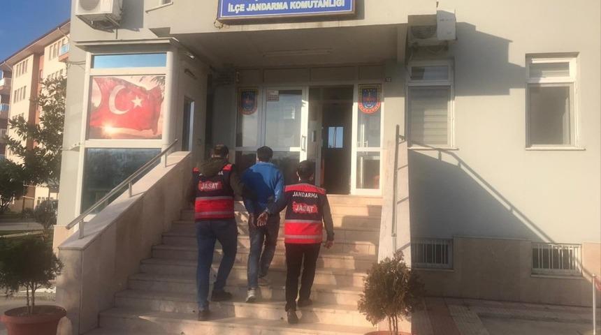 7 yıl 8 ay hapis cezası bulunan şahıs yakalandı