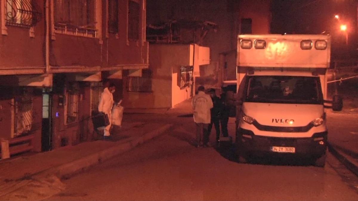 Sultanbeyli&rsquo;de bı&ccedil;aklı koca dehşeti