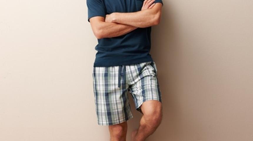 İtalya&rsquo;da Belediye Başkanı şort giydi, restorandan kovuldu