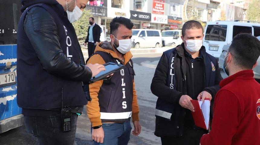 Hakkari polisi tedbirleri elden bırakmıyor