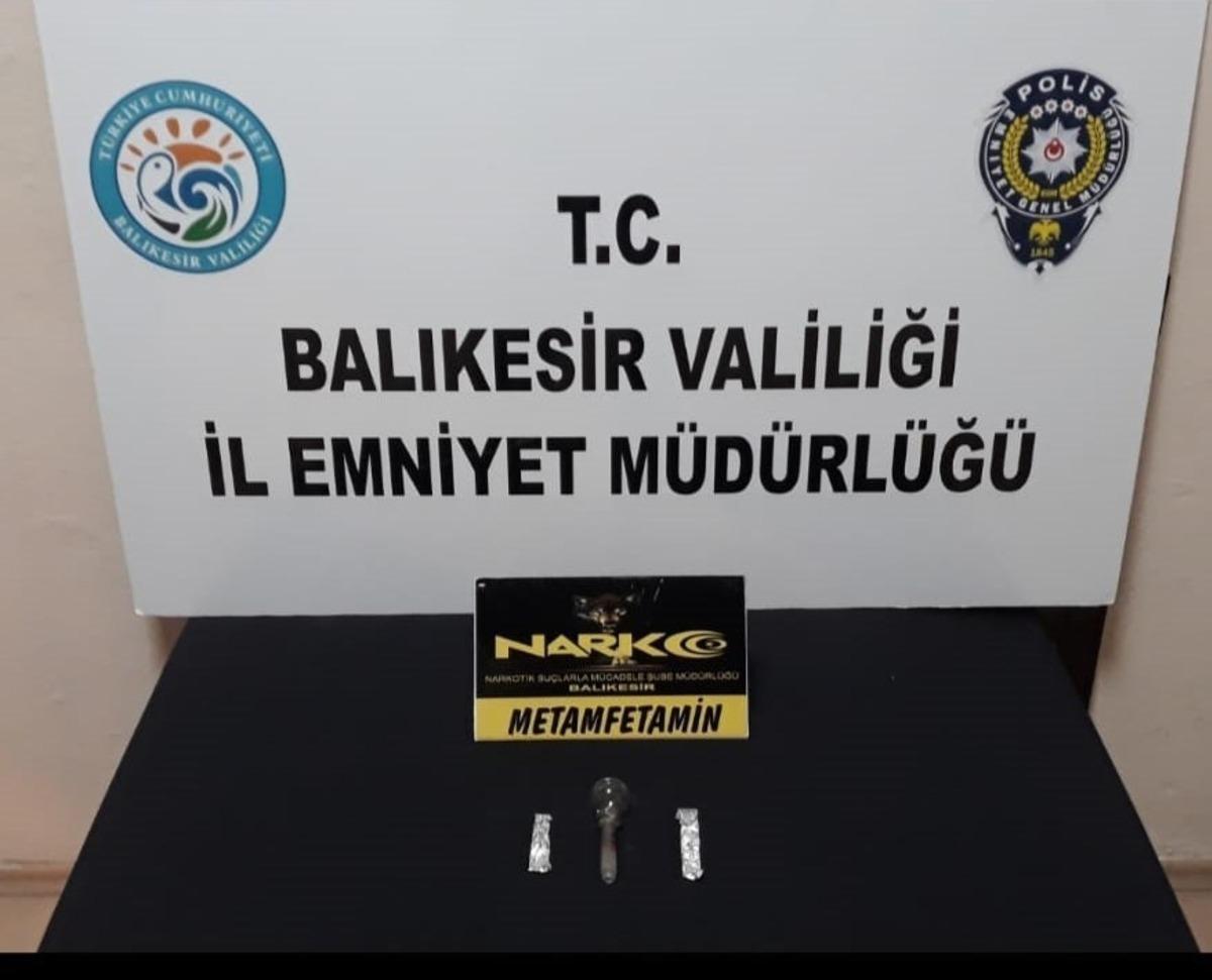 Balıkesir&rsquo;de 20 kişiye uyuşturucu operasyonu