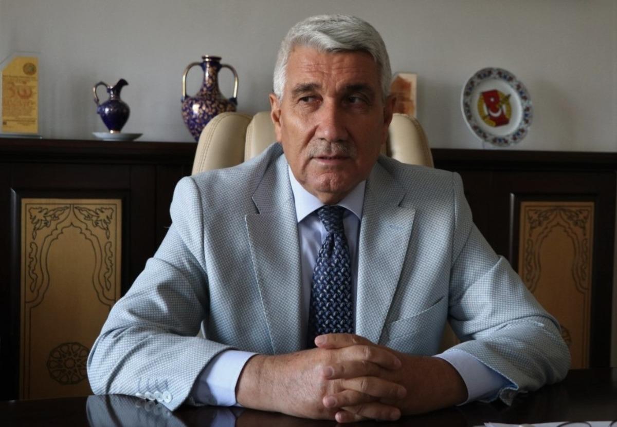 Başkan Yılmaz: "B&ouml;yle giderse su sıkıntısı yaşayabiliriz"
