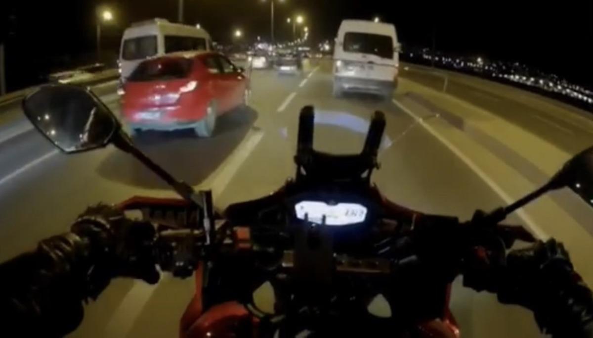 (&Ouml;zel) E-5 Karayolu&rsquo;nda tartıştığı motosikletliye &ccedil;arpıp ka&ccedil;tı