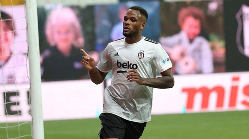 Cyle Larin Sergen Yal&ccedil;ın ile kendini buldu