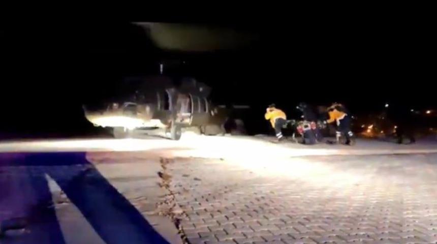 Kalp krizi ge&ccedil;iren hastanın imdadına polis helikopteri yetişti