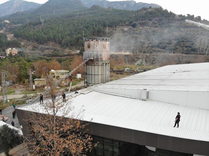 Orman ürünleri fabrikasında yangın G3