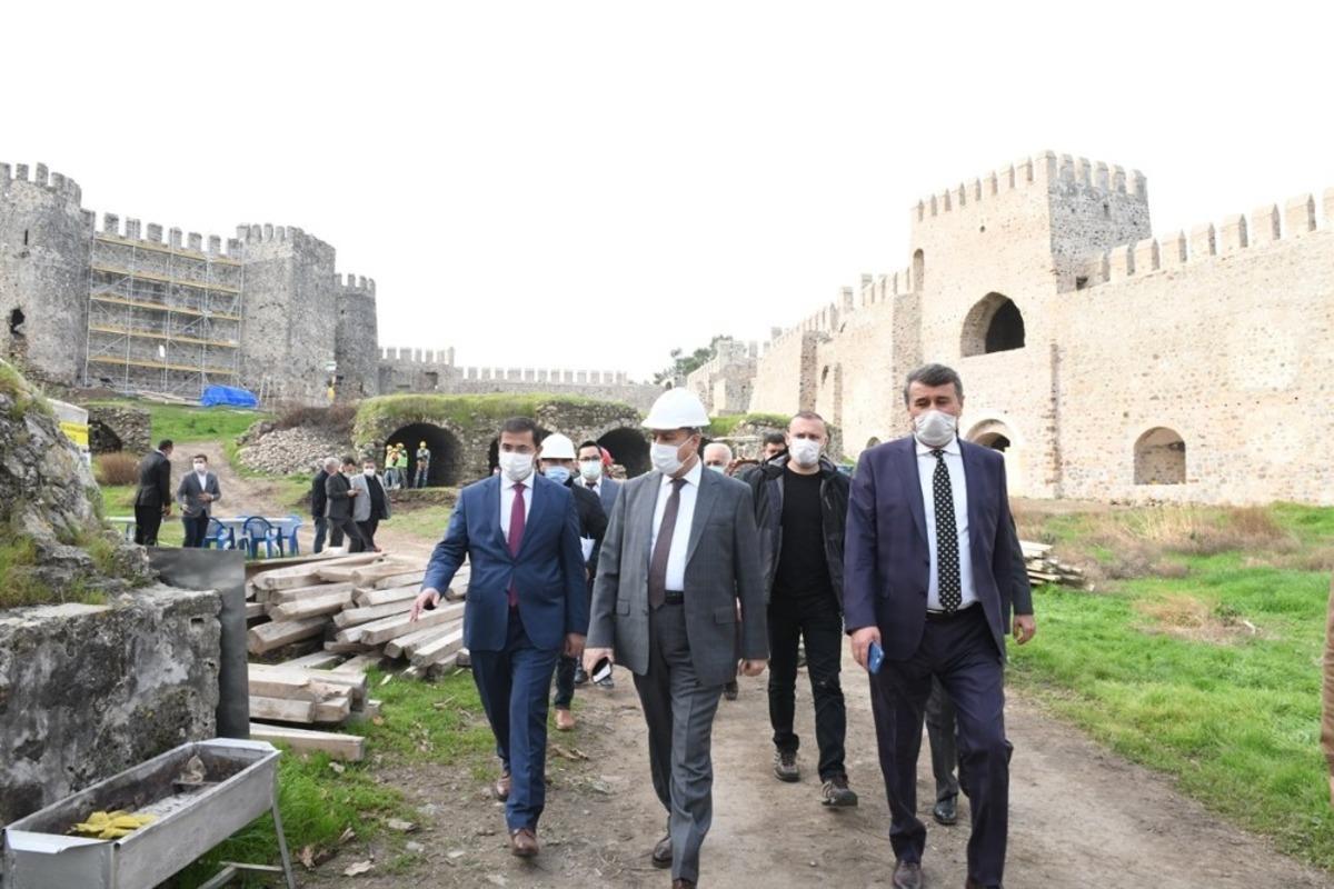 Vali Su, Anamur&rsquo;da incelemelerde bulundu
