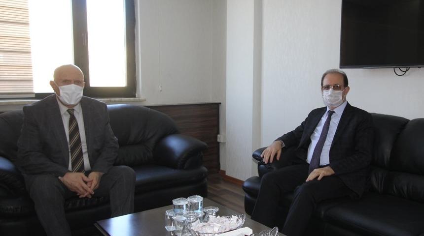 Rektör Coşkun’dan Başkan Pekmezci’ye ziyaret