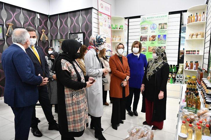 Hanımların lezzet dükkânının ikincisi açıldı G4