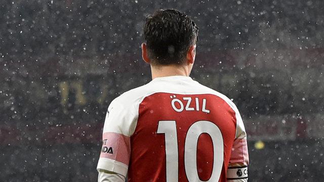 Mikel Arteta: Özil'in durumu birkaç gün içinde çözülecek