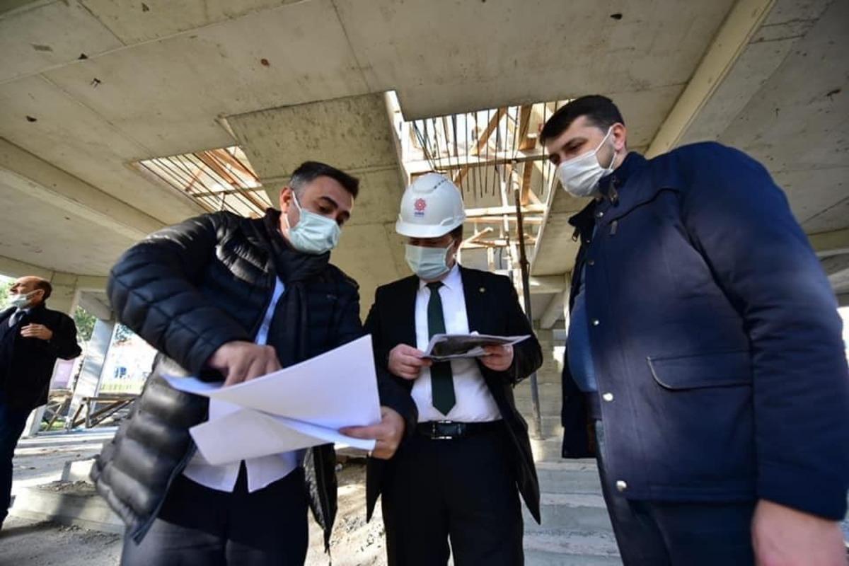 Karesi millet bah&ccedil;esi inşaatı y&uuml;kseliyor