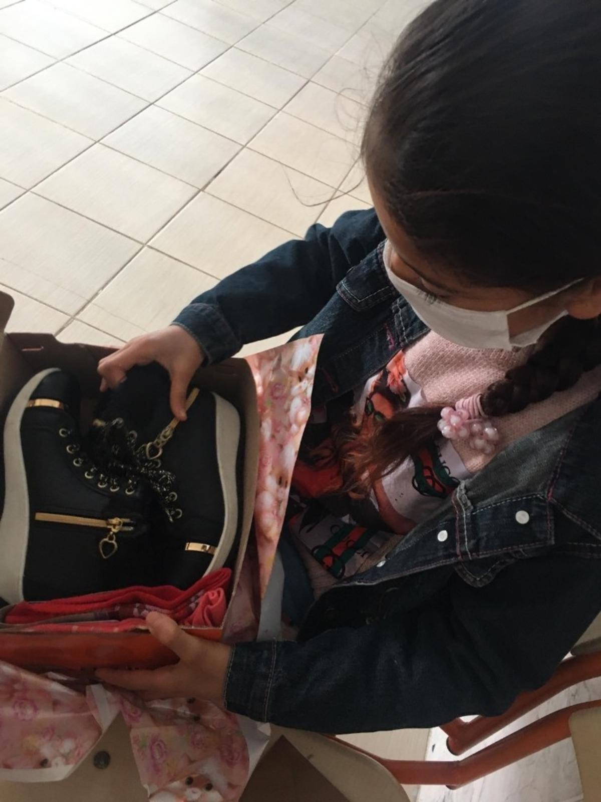 HK&Uuml; &ouml;ğrencilerinden minik &ouml;ğrencilere anlamlı s&uuml;rpriz