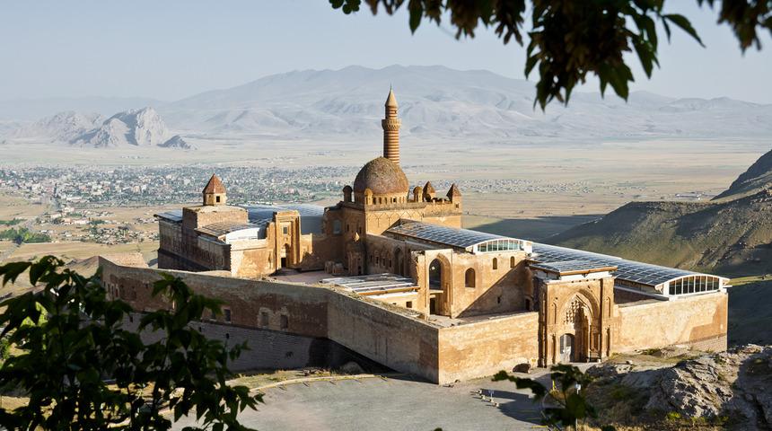 İshak Paşa Sarayı nerede, hangi ilimizdedir? İshak Paşa Sarayı tarihi, hikayesi