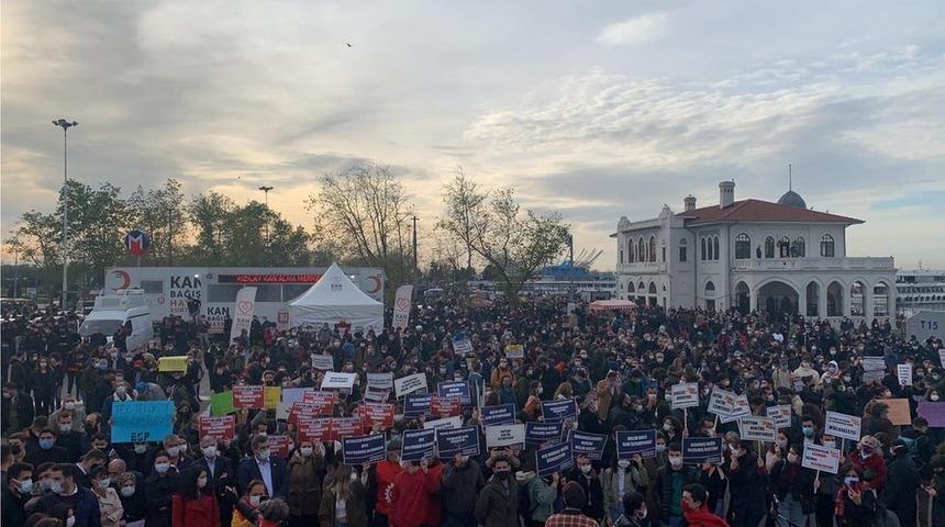 Boğazi&ccedil;i &Uuml;niversitesi protestolarında 2 &ouml;ğrenci hakkında tutuklama talep edildi