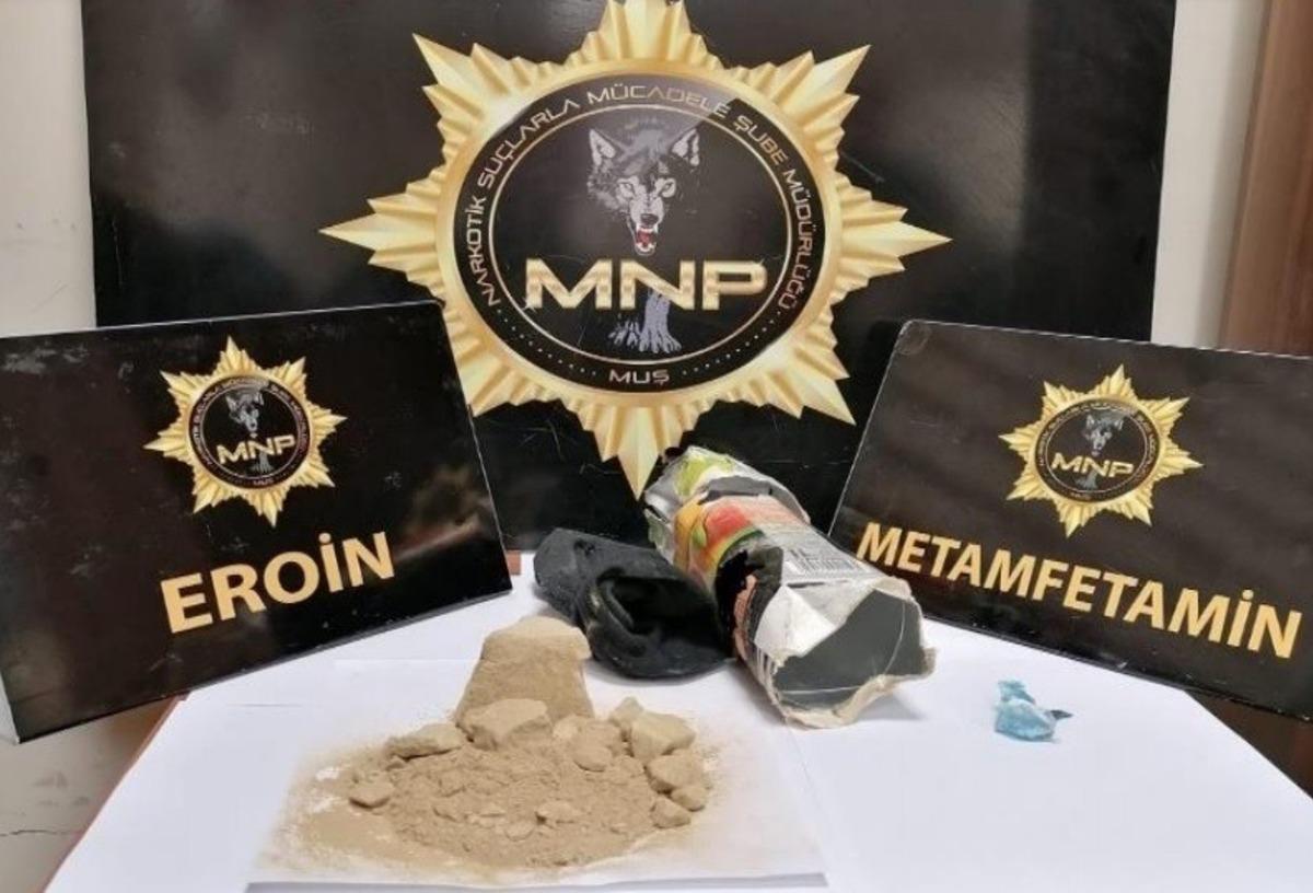 Muş&rsquo;ta otomobile zulalanmış uyuşturucu ele ge&ccedil;irildi