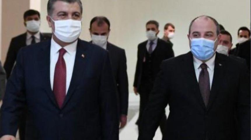 Bakan Koca'dan, Bakan Varank ile 'aşı adayları' görüşmesi