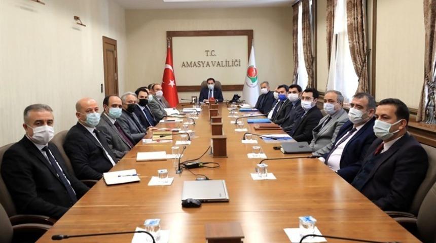 Amasya’da kamu hizmetleri ve yatırımları masaya yatırıldı