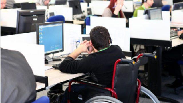 Engelli memur alımları 2021... Bakan açıkladı, işte engelli memur başvuru tarihleri! Kamuya engelli memur alımları, atama tarihleri ne zaman? 