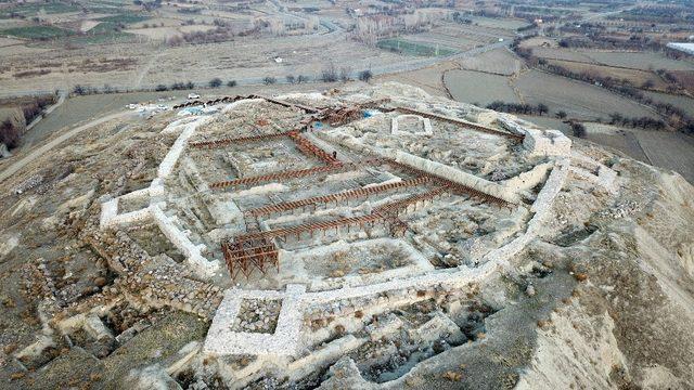 2 bin 900 yıllık kale açık hava müzesine dönüştürülüyor