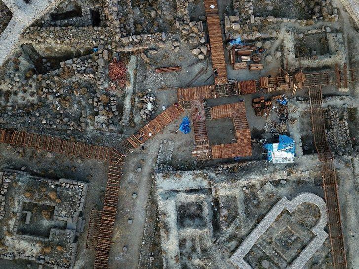 2 bin 900 yıllık kale açık hava müzesine dönüştürülüyor G5