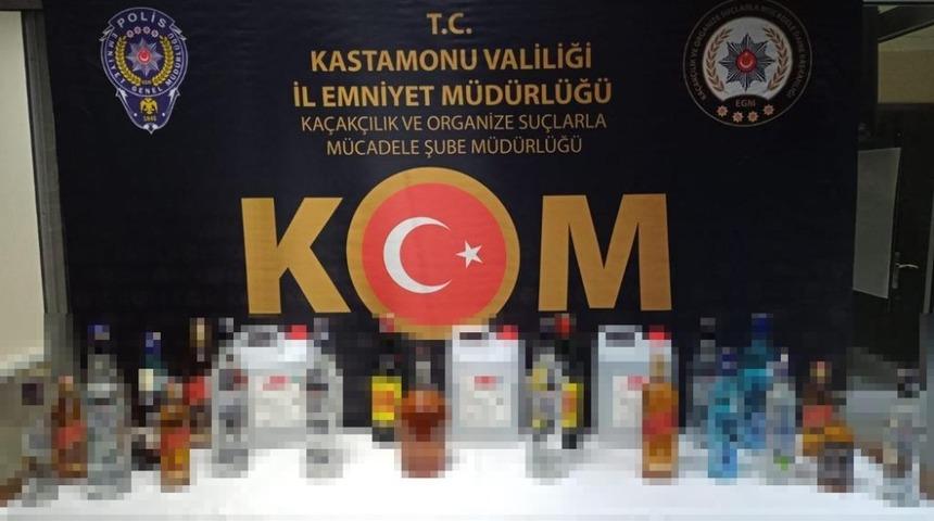 Sahte i&ccedil;kileri satmaya &ccedil;alışan 2 kişi g&ouml;zaltına alındı