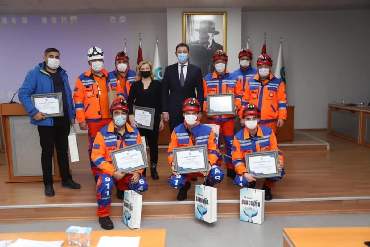 911 AK&rsquo;ya teşekk&uuml;r belgesi