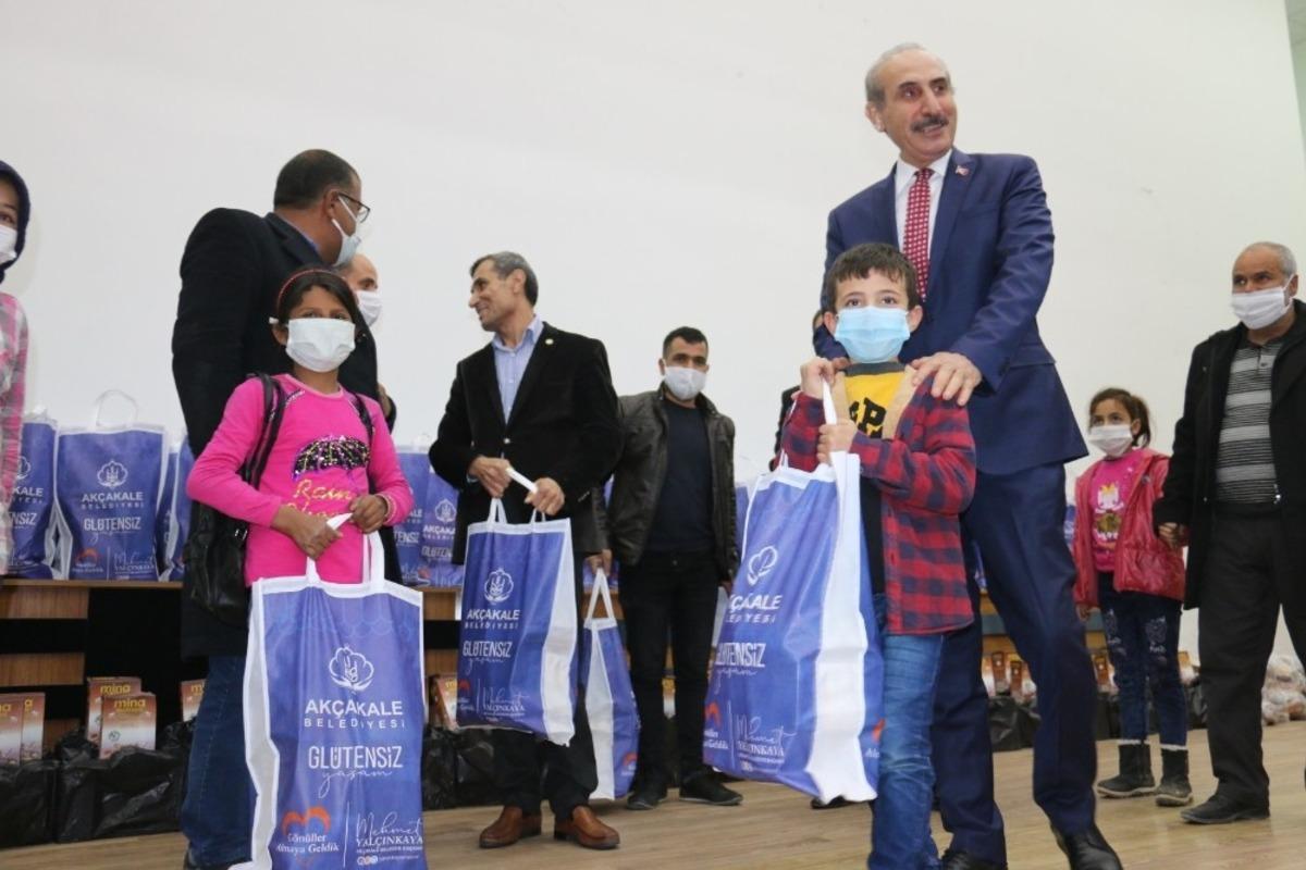 Ak&ccedil;akale&rsquo;de &ccedil;&ouml;lyak hastalarına gıda desteği