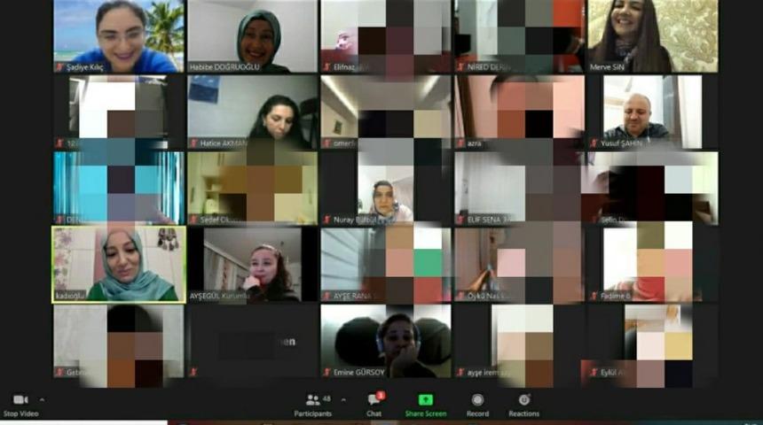 Dereköy Ortaokulu öğrencileri şair Kadıoğlu ile buluştu