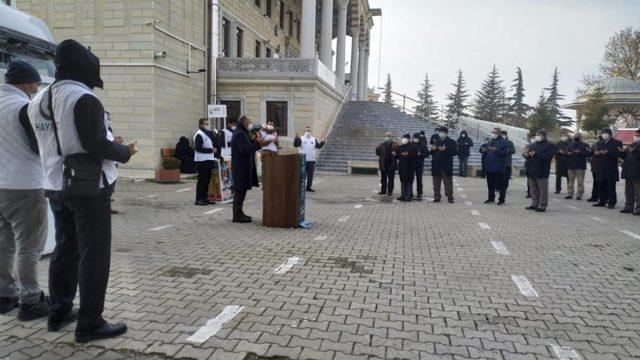 Eskişehir’den İdlip’e yardım tırı dualarla uğurlandı