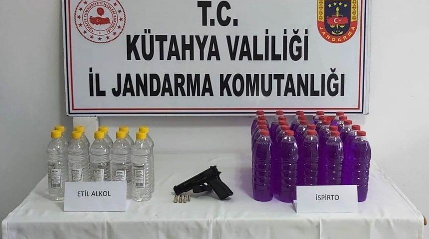 Sahte içki yapımında kullanılan 10 litre etil alkol ele geçirildi