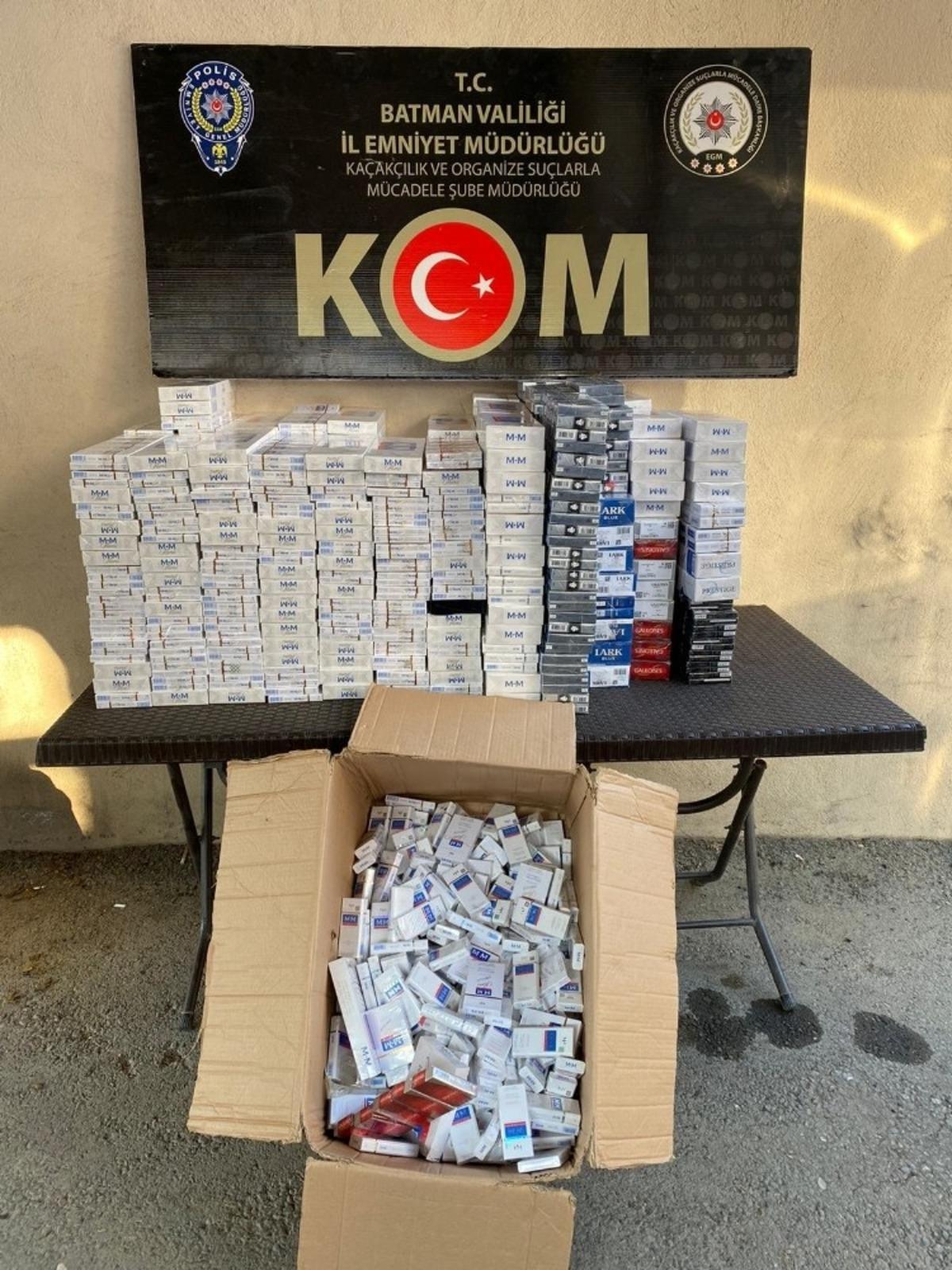Batman&rsquo;da 4 bin 700 paket ka&ccedil;ak sigara ele ge&ccedil;irildi