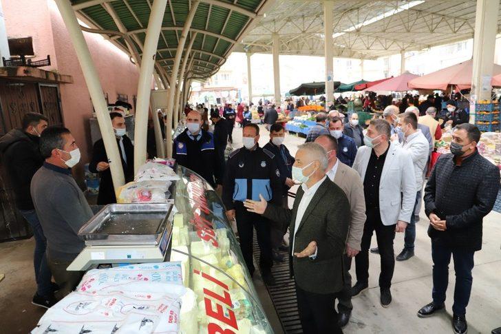 Saruhanlı’da pazarcı esnafından 2 ay sergi yeri ücreti alınmayacak G3