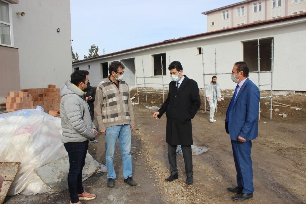 Kaymakam Ka&ccedil;maz EML ek at&ouml;lye inşaatının bitirilmesi i&ccedil;in talimat verdi