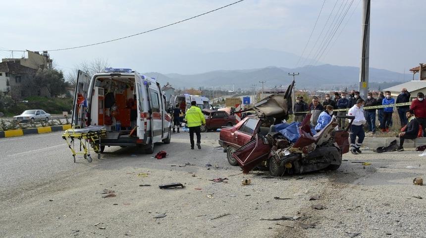 Muğla’da dehşete düşüren kaza: 2 ölü, 3 yaralı