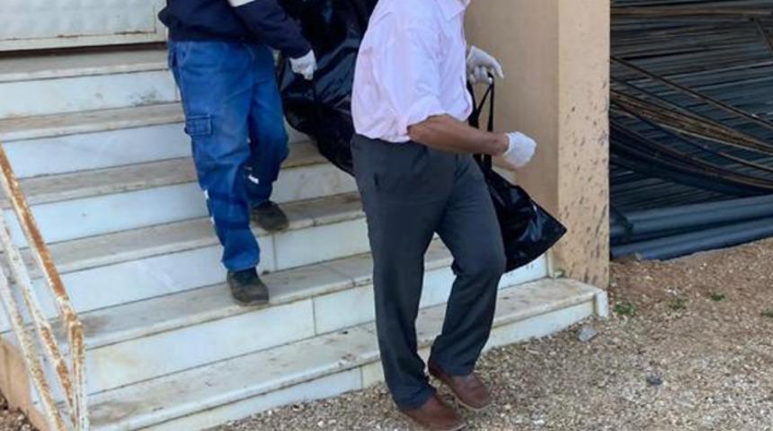 Sır ölüm! Eve gelen arkadaşı buldu