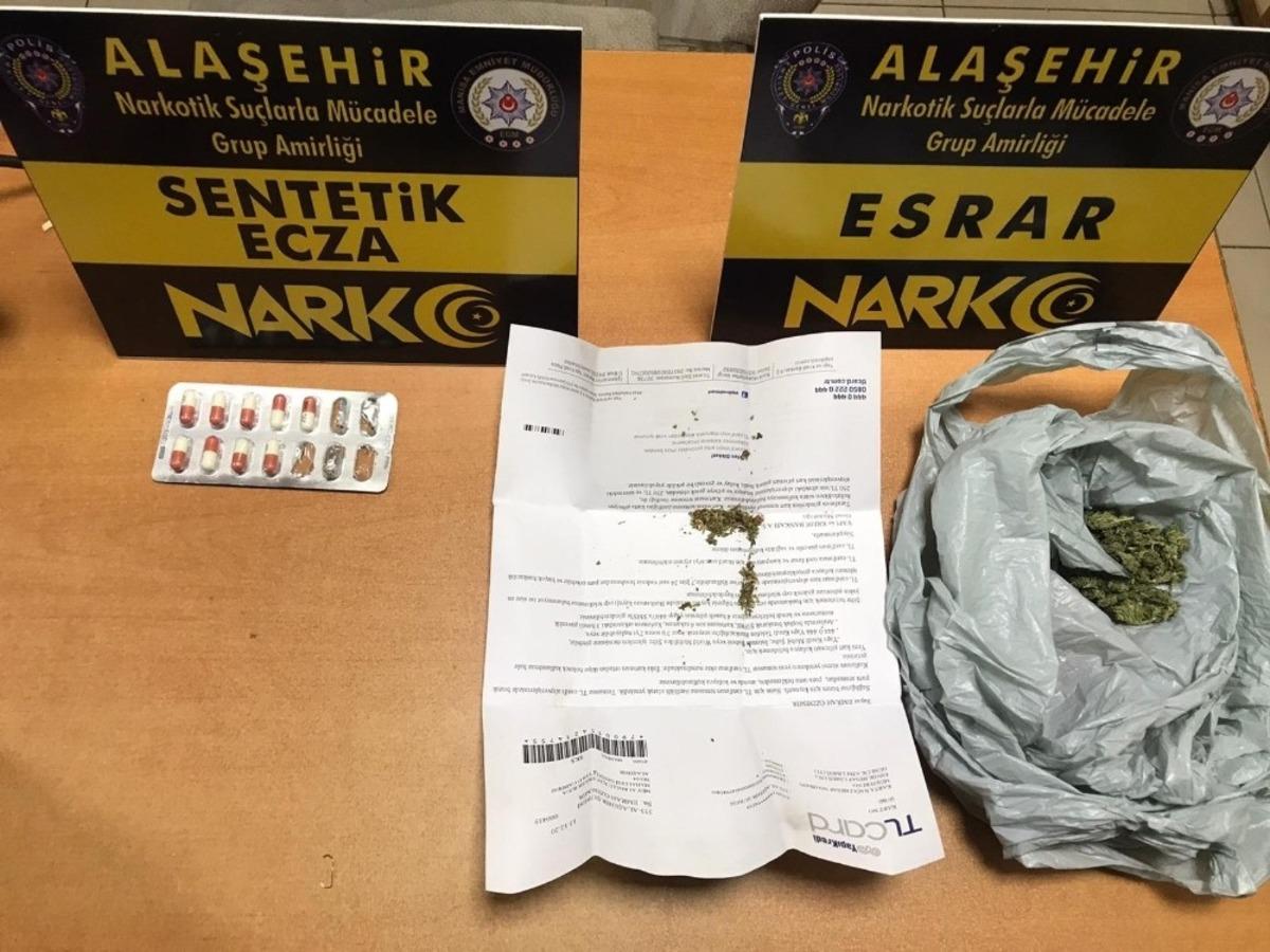 Alaşehir polisi tarafından yapılan uygulamada 14 kişi g&ouml;zaltına alındı