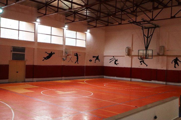 Milli güreşçinin adı spor salonunda yaşayacak G2