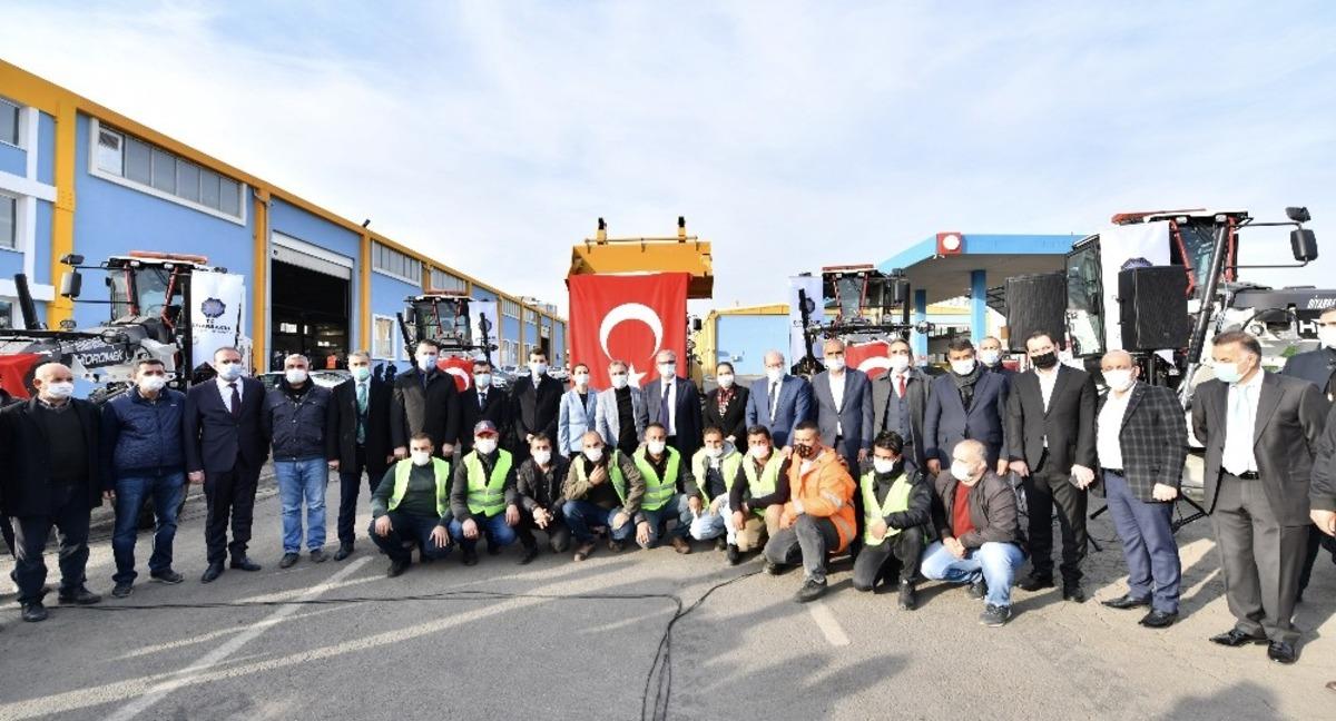 Vali Karaloğlu: "Asfalt &uuml;retim kapasitesini 3 kat arttıracağız"