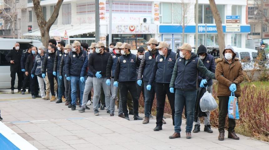 Kırşehir&rsquo;de, DEAŞ operasyonunda 8 tutuklama
