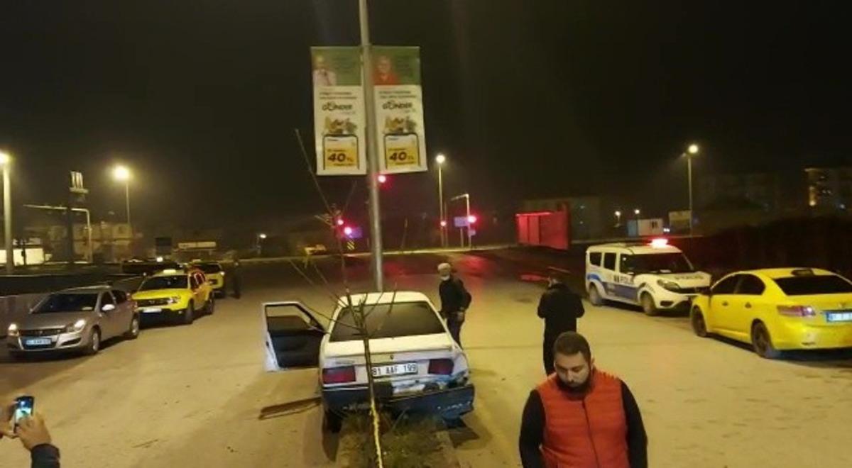 Ticari taksiye &ccedil;arpan s&uuml;r&uuml;c&uuml; ka&ccedil;tı, ref&uuml;je &ccedil;ıkarak durabildi