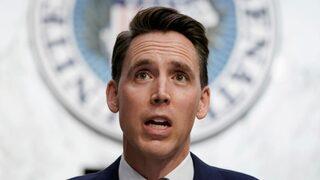 Cumhuriyetçiler Senatör Hawley ile Aralarına Mesafe Koyuyor