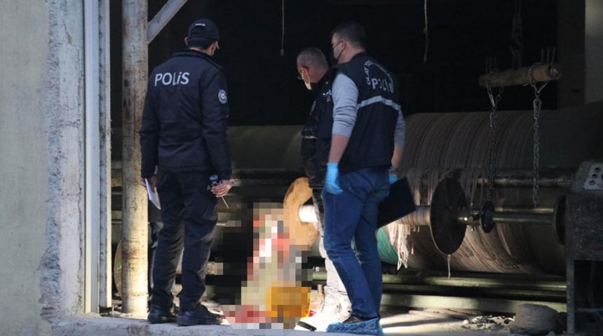 Denizli'de feci olay: Kolunu makineye kaptıran at&ouml;lye sahibi hayatını kaybetti