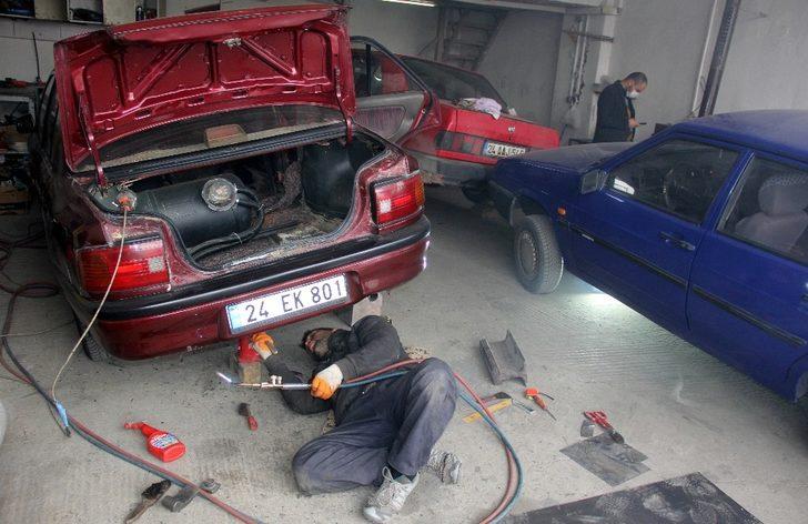 Afganistan’daki iç savaştan kaçıp Türkiye’de hayata tutundular G1