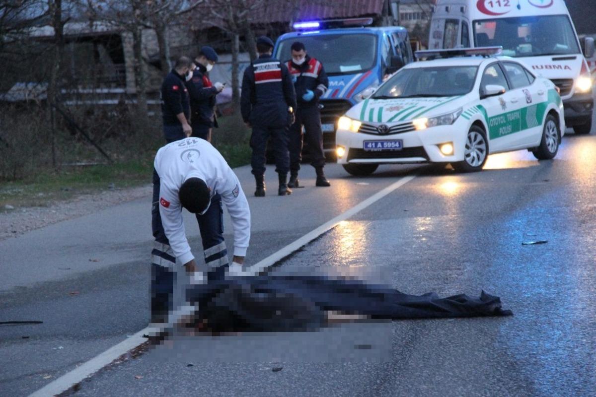 Sokağa &ccedil;ıkma yasağında yolun karşısına ge&ccedil;erken feci şekilde can verdi