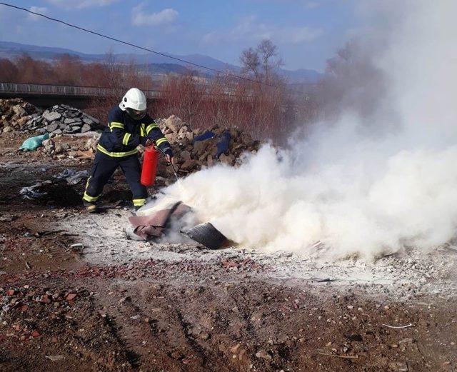 Hisarcık İtfaiyesi personeline yangın eğitimi